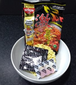 Nissin Korean Hot Chili Chicken Contents